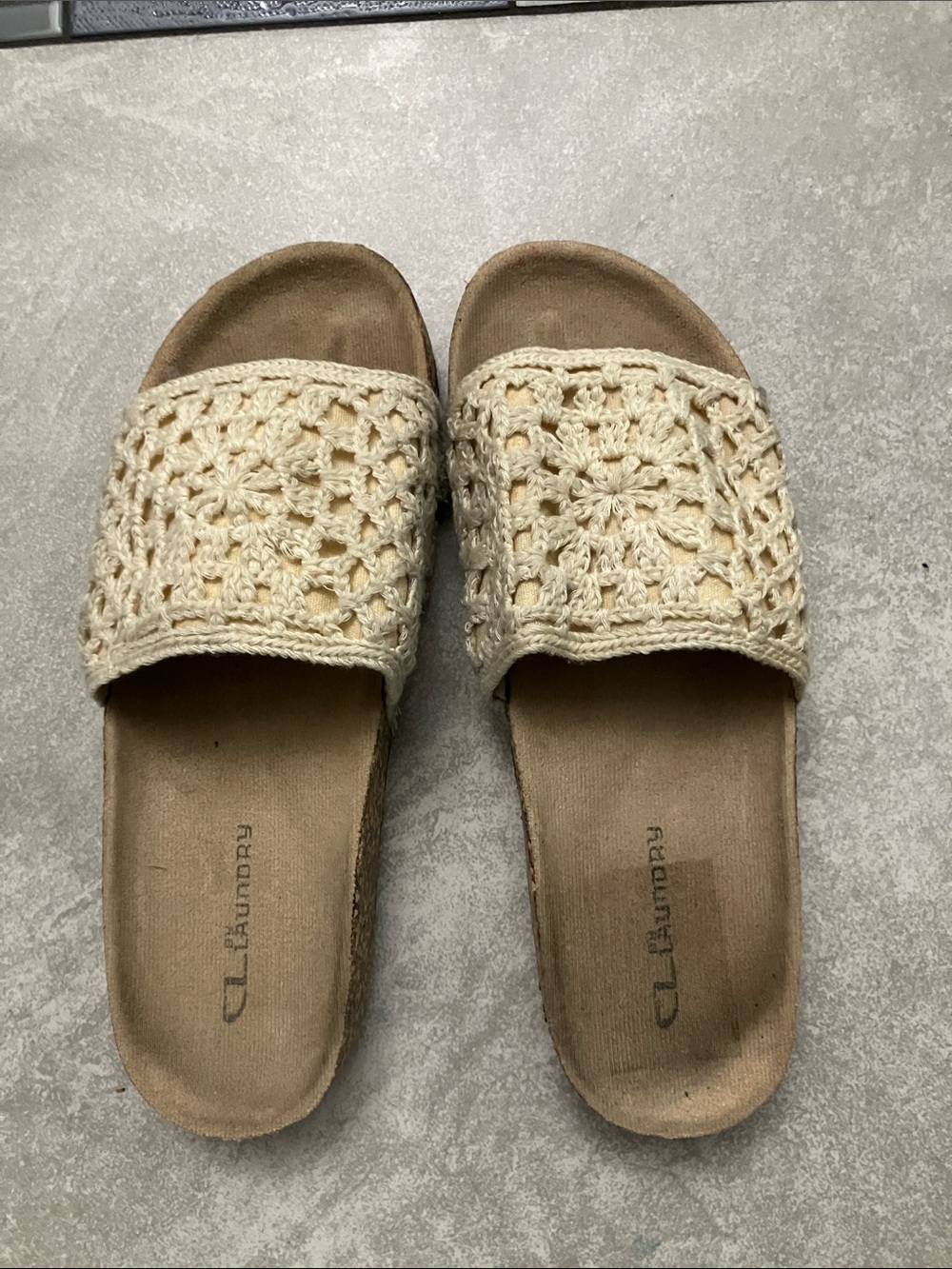 Crochet Slide Sandals in Cream